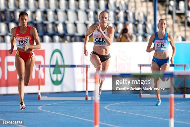 Salma Celeste Paralluelo of Spain and Jackie Baumann of Germany competes in Women's 400 meters hurdles during the European Athletics Team...