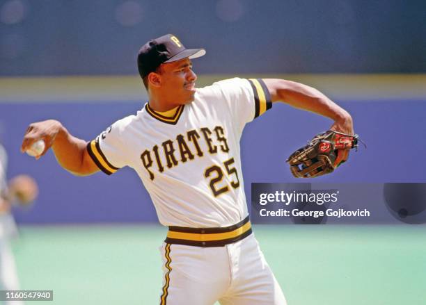 Third baseman Bobby Bonilla of the Pittsburgh Pirates throws the baseball during a Major League Baseball game at Three Rivers Stadium in 1988 in...