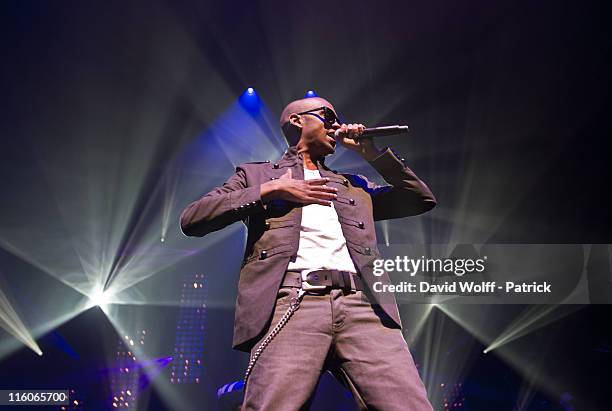 Colonel Reyel Colonel Reyel Performs At Lolympia Photos and Premium High Res Pictures ...