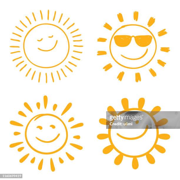stockillustraties, clipart, cartoons en iconen met gelukkige glimlachende zon - face happy sun