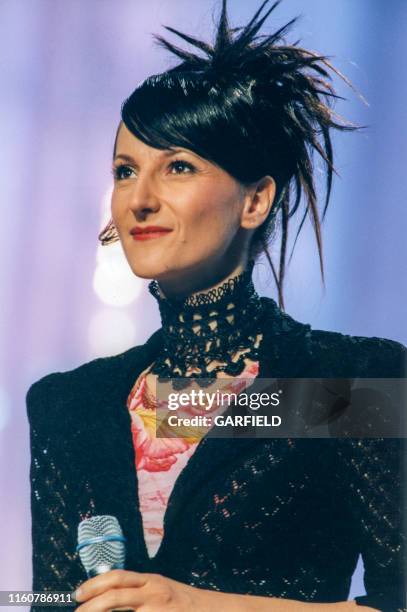 Nayah, la gagnante de la sélection française pour le concours de l'Eurovision à Paris le 2 mars 1999, France.