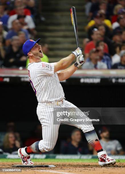 Pete Alonso of the New York Mets competes in the T-Mobile Home Run Derby at Progressive Field on July 08, 2019 in Cleveland, Ohio.