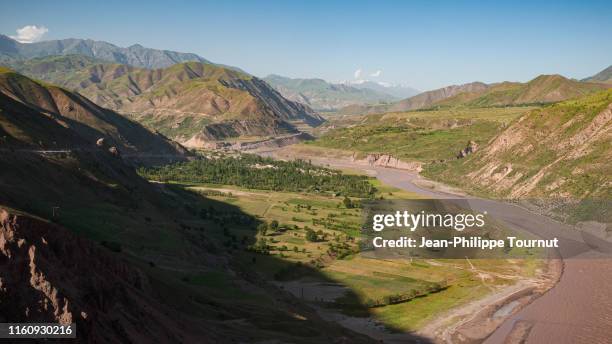 landscape near obigarm in western tajikistan, central asia - dushanbe stock pictures, royalty-free photos & images