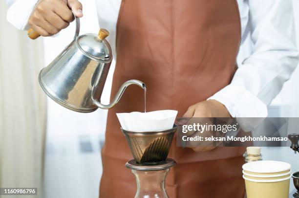 Coffee Brewing Method Photos and Premium High Res Pictures - Getty Images
