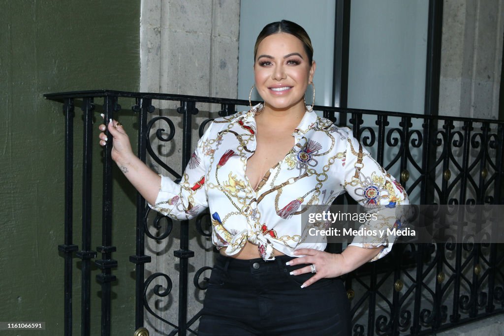 Chiquis Rivera Photocall