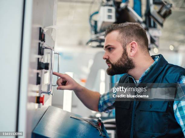 Master Control Operator Image Master Control Operator Photos and Premium High Res Pictures - Getty Images