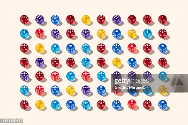 group of multi colored dices - acaso imagens e fotografias de stock