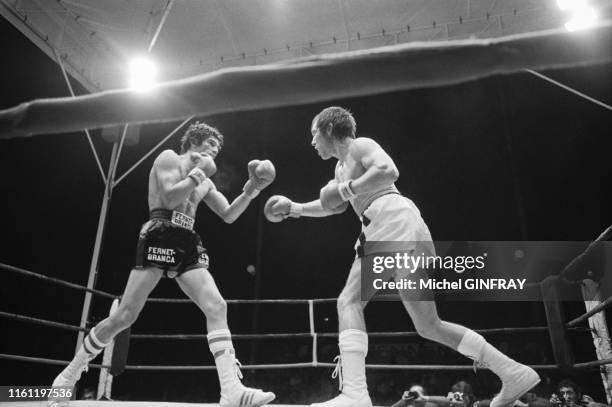 Carlos Monzón Photos And Premium High Res Pictures Getty Images