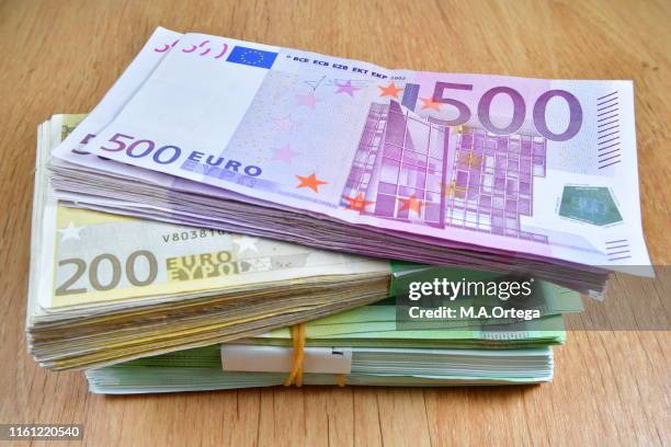 money, money, money - nota da comunidade europeia - fotografias e filmes do acervo