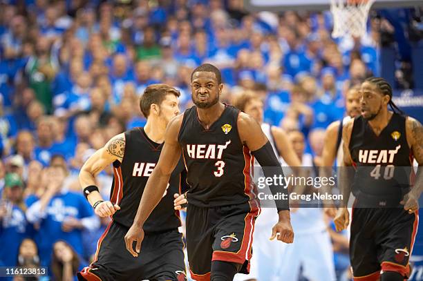 Finals: Miami Heat Dwyane Wade victorious during game vs Dallas Mavericks at American Airlines Center. Game 5. Dallas, TX 6/9/2011 CREDIT: Greg Nelson