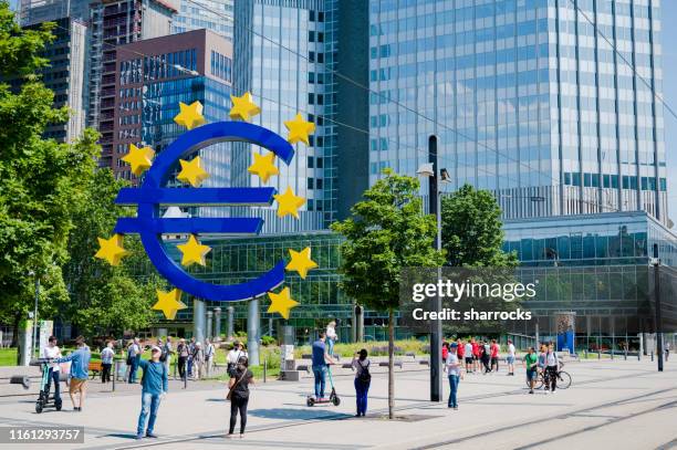 euro symbol, frankfurt, germany - european central bank stock pictures, royalty-free photos & images
