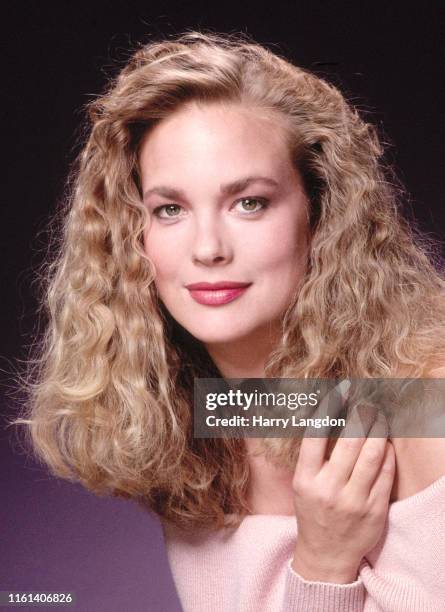 Actress Leann Hunley poses for a portrait in 1987 in Los Angeles, California.