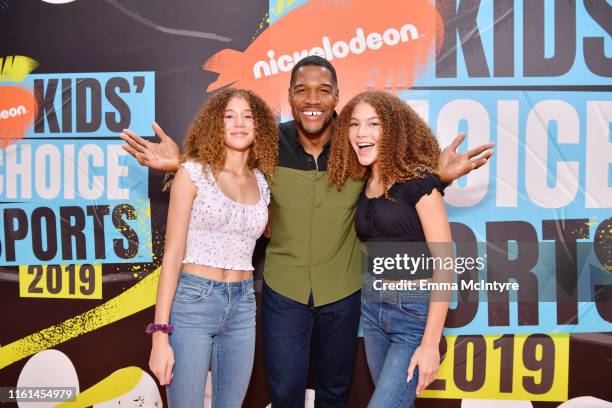 Michael Strahan and daughters Sophia and Isabella attend Nickelodeon Kids' Choice Sports 2019 at Barker Hangar on July 11, 2019 in Santa Monica,...