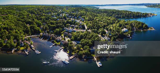 waterfront homes - waterfront home stock pictures, royalty-free photos & images