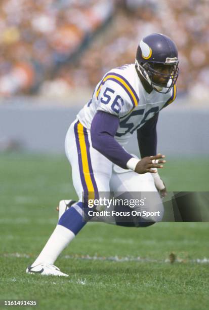 Chris Doleman of the Minnesota Vikings in action against the Chicago Bears during an NFL football game September 17, 1989 at Soldier Field in...
