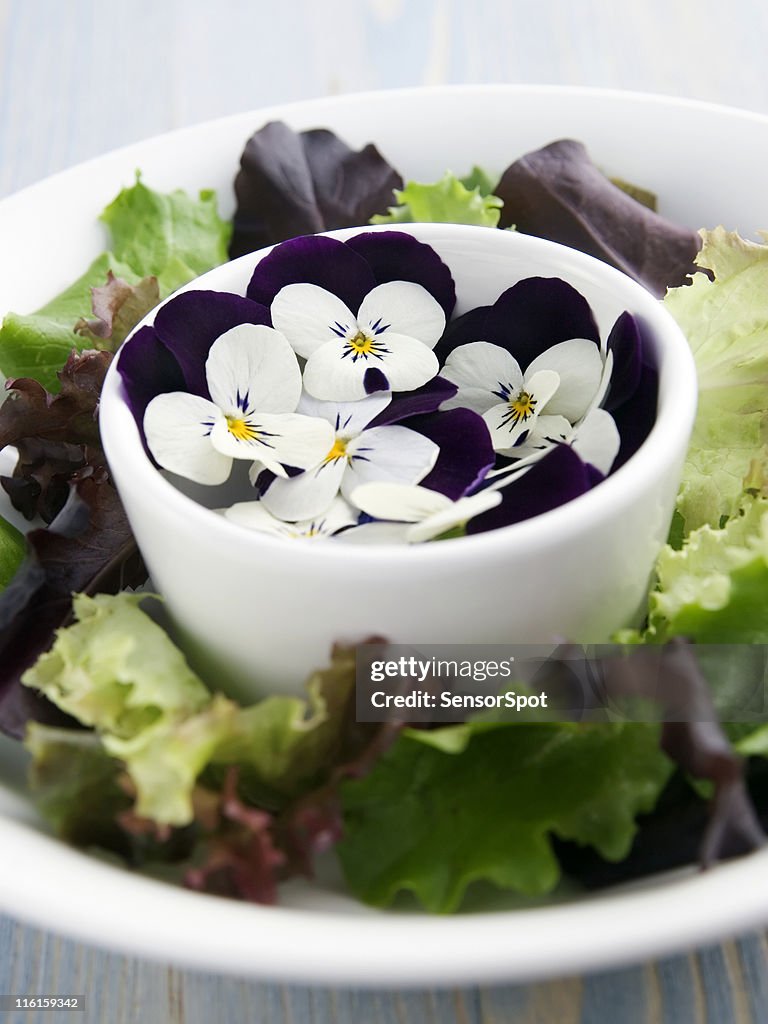 Ensalada con flores