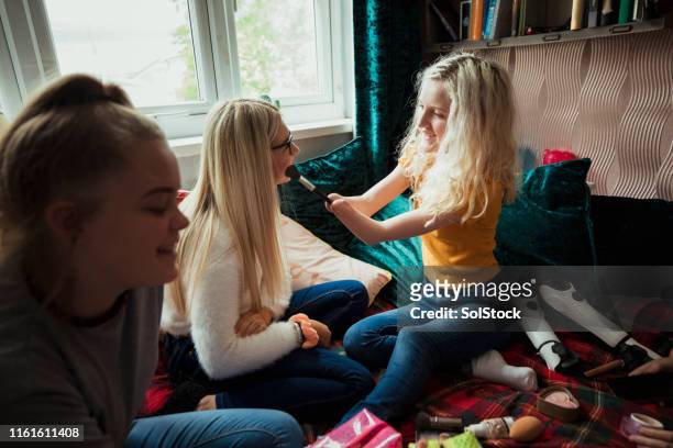 giving her friend a makeover - prosthetic limb stock pictures, royalty-free photos & images