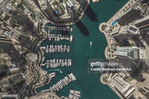 aerial shot of city marina, dubai, united arab emirates - dubai stockfoto's en -beelden