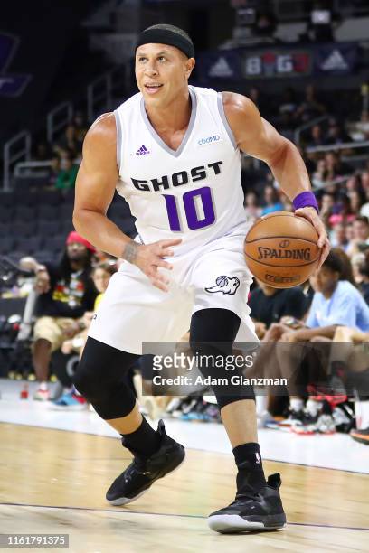 Mike Bibby of the Ghost Ballers handles the ball against the Power during week four of the BIG3 three on three basketball league at Dunkin' Donuts...