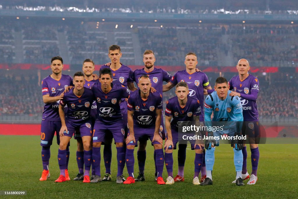 Perth Glory v Manchester United