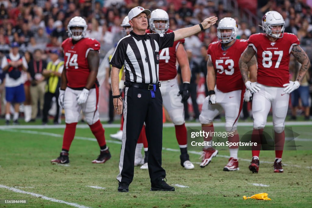 NFL: AUG 15 Preseason - Raiders at Cardinals