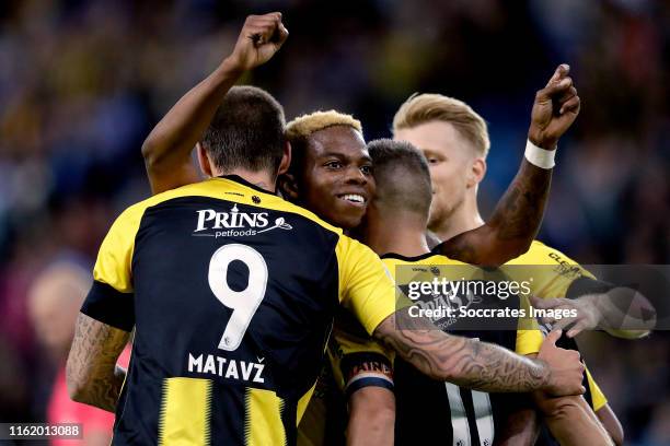Bryan Linssen of Vitesse celebrates 3-0 with Charlie Musonda of Vitesse, Tim Matavz of Vitesse during the Dutch Eredivisie match between Vitesse v...