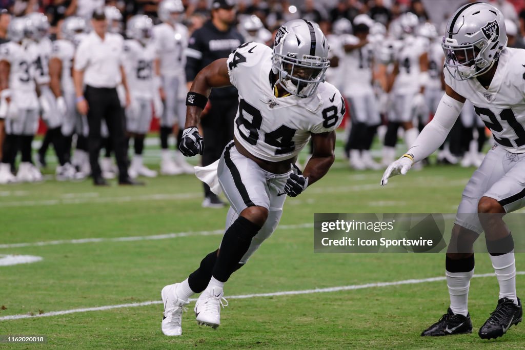 NFL: AUG 15 Preseason - Raiders at Cardinals