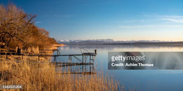 lake ammersee, bavaria, germany, europe - ammersee winter stock-fotos und bilder
