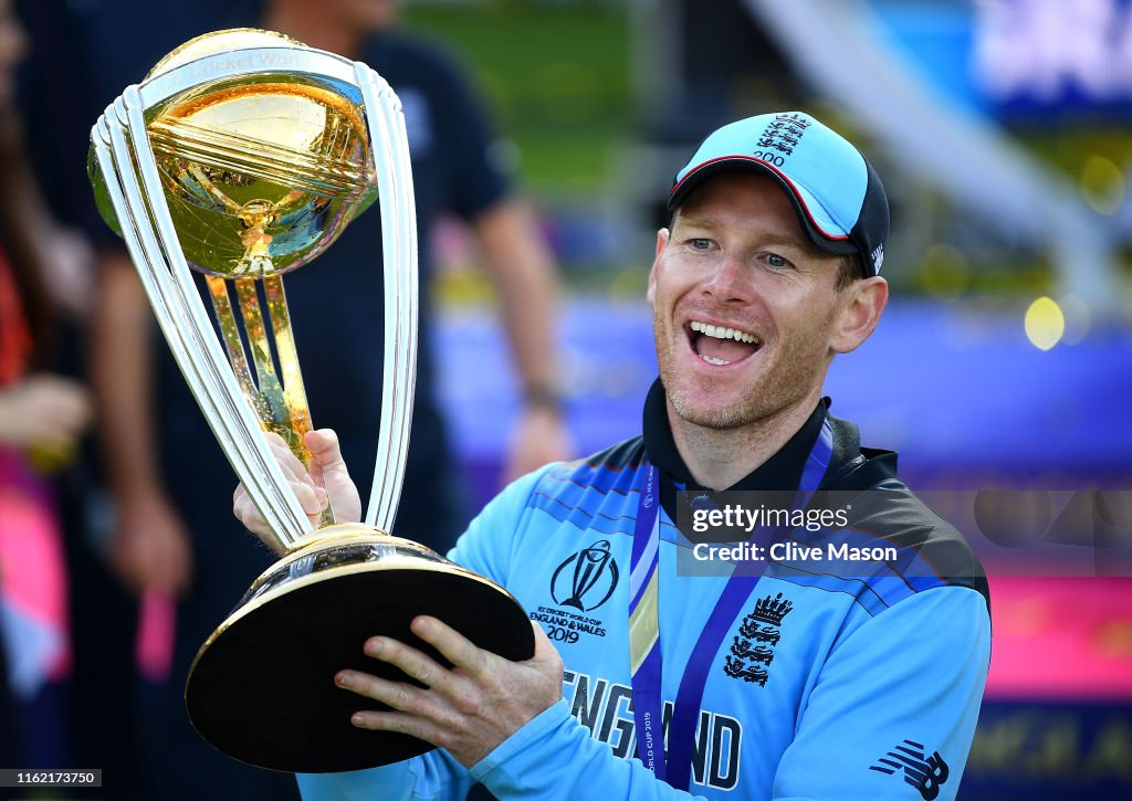 England Cwc 2019 Eoin Morgan of England celebrates with his team as he lifts the... News ...