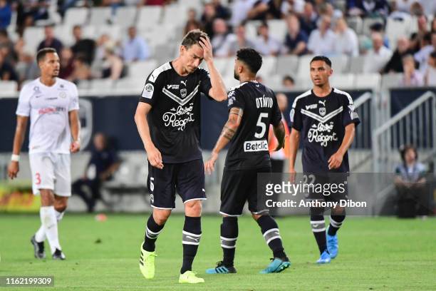Laurent Koscielny of Bordeaux looks dejected during the Ligue 1 match between Bordeaux and Montpellier at Stade Matmut Atlantique on August 17, 2019...
