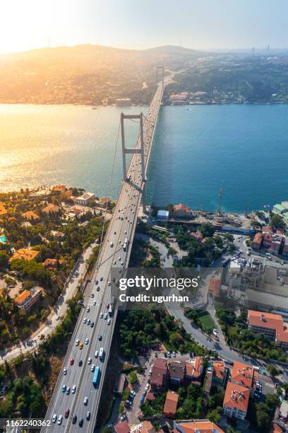 15 juli martyrer ' bro i istanbul - bosporen bildbanksfoton och bilder