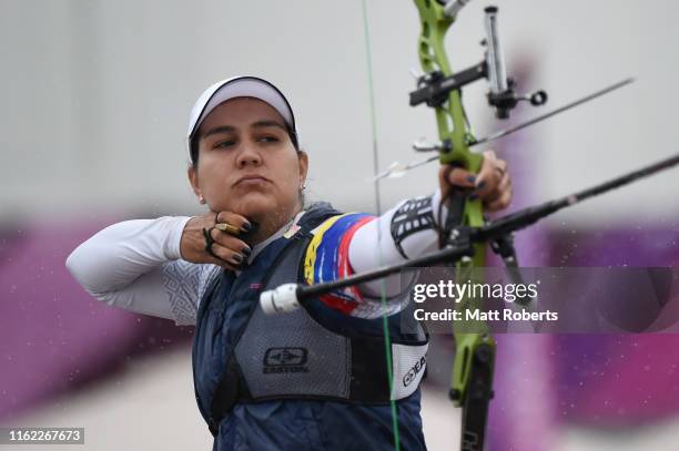 Ana Rendón Photos and Premium High Res Pictures - Getty Images