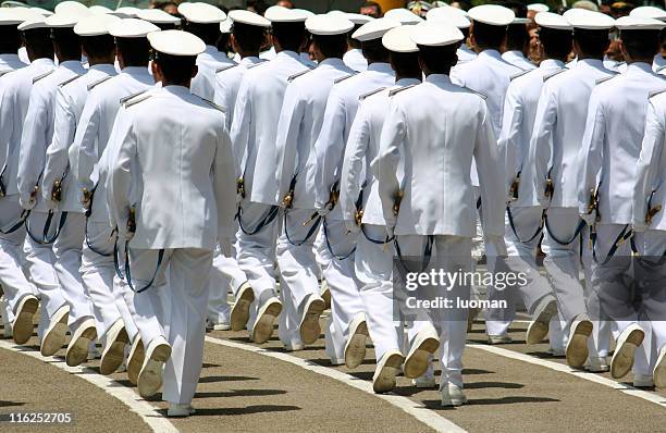 navy cadetes marchando - navy - fotografias e filmes do acervo