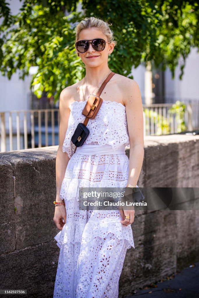 Street Style : Paris Fashion Week -Haute Couture Fall/Winter 2019/2020 : Day Four