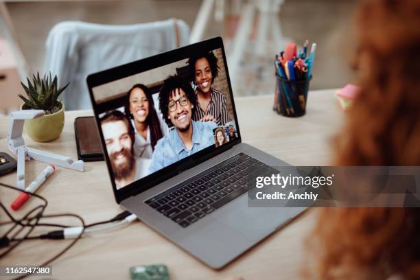 Reunião de videoconferência