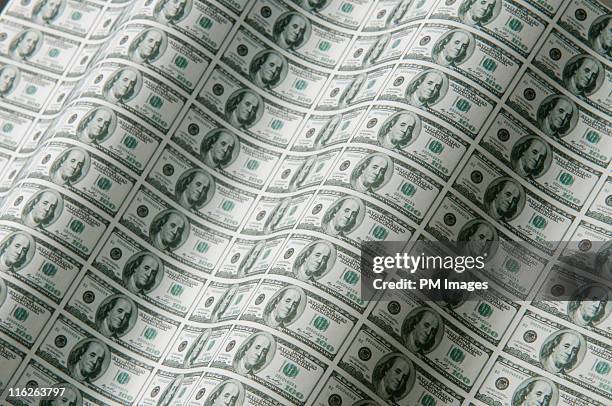 making money - 100 dollar bill wallpaper stock-fotos und bilder