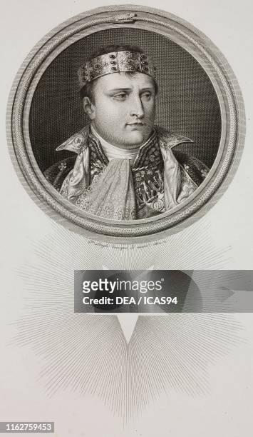 Portrait of Napoleon Bonaparte with the iron crown of Lombardy, engraving and drawing by Giuseppe Longhi, from Vite e ritratti di illustri Italiani ,...