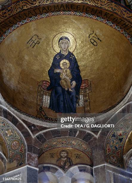 Virgin with Child, mosaic of the apse of the Katholikon church, within the complex of Hosios Loukas monastery , Distomo, Greece, 11th century.