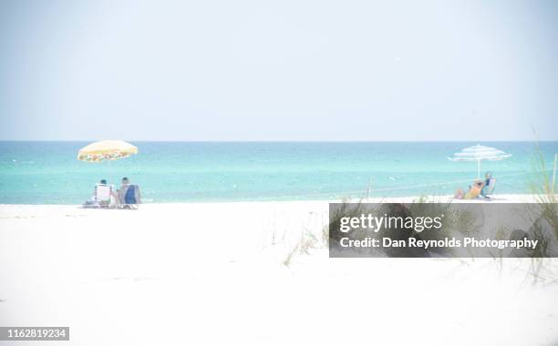 beach and sea hdr - pensacola beach stockfoto's en -beelden