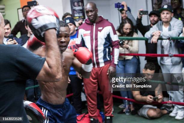 Bill Tompkins/Getty Images Guillermo Rigondeaux works out at the Mendez Gym during the Media Day workpout prior to his upcoming fight on December 6,...