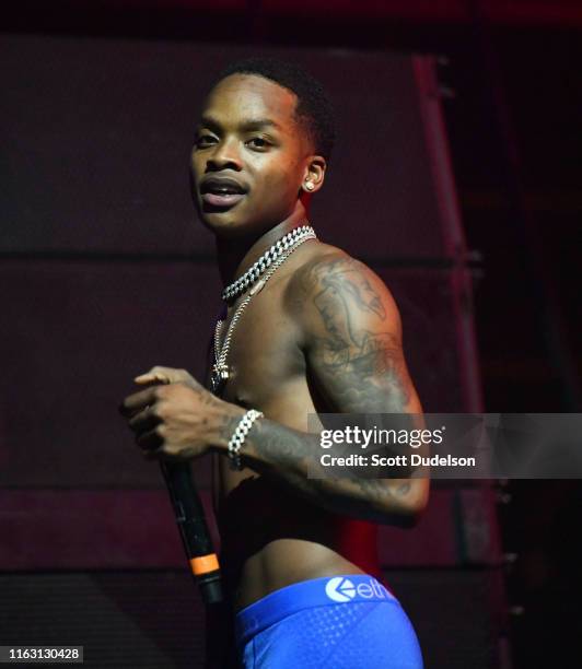 Calboy Toes Rapper 57 Calboy Stock Photos, High-Res Pictures, and Images - Getty Images