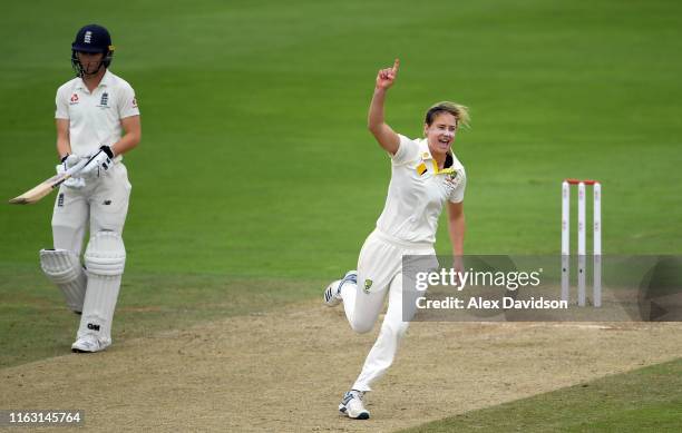 Ellyse Perry of Australia celebrates taking the wicket of Tammy Beaumont of England during Day Three of the Kia Women's Test Match between England...