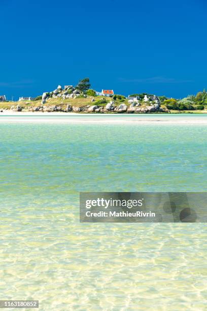 les caraïbes de bretagne en été : les vacances à la plage - insel sable island stock-fotos und bilder