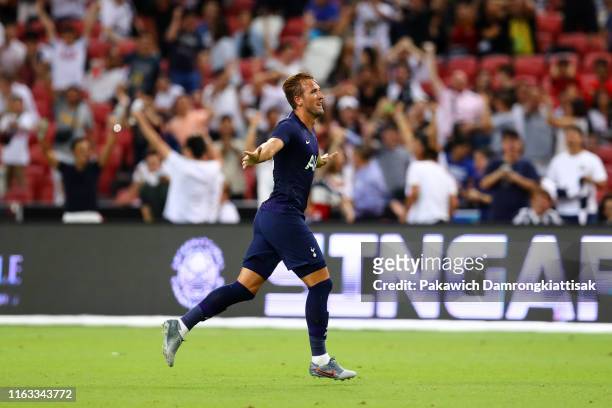 Harry Kane of Tottenham Hotspur celebrates scoring his side's third goal during the International Champions Cup match between Juventus and Tottenham...
