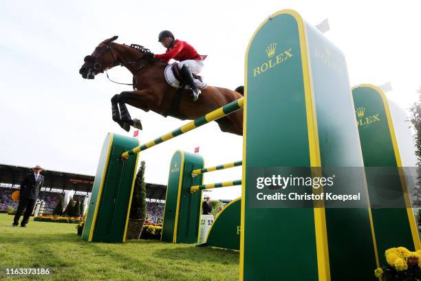 Kent Farrington of United States rides on Gazelle and won the Rolex Grand Prix of CHIO Aachen 2019 at Aachener Soers on July 21, 2019 in Aachen,...