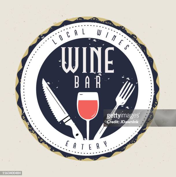 wine bar label mit textdesigns sowie restaurantutensilien - restaurant logo stock-grafiken, -clipart, -cartoons und -symbole