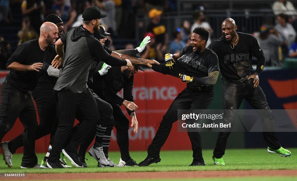 Cincinnati Reds v Pittsburgh Pirates