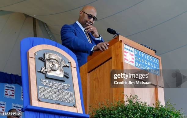 Harold Baines gives his speech during the Baseball Hall of Fame induction ceremony at Clark Sports Center on July 21, 2019 in Cooperstown, New York.
