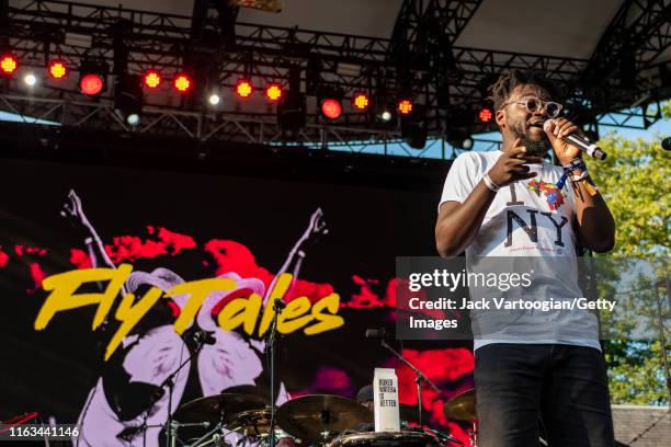 Blixny Rapper 11 Blinky (Singer) Stock Photos, High-Res Pictures, and Images - Getty ...