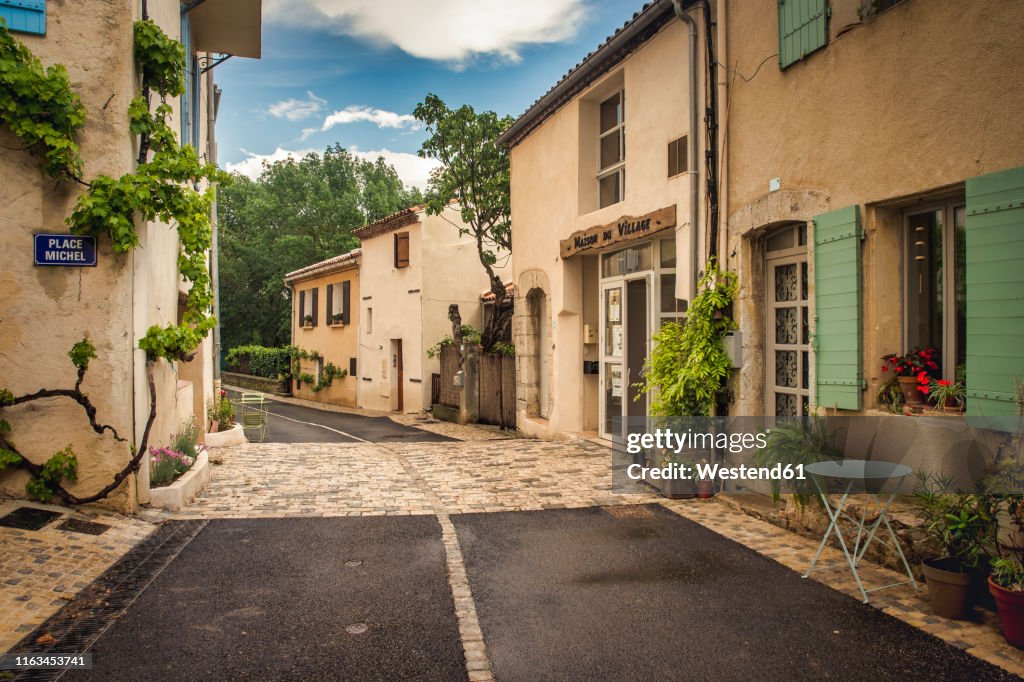 France, Aix-en-Provence, Vauvenargues,